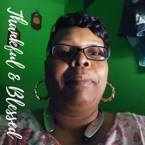 Meet your Posher, Marcia